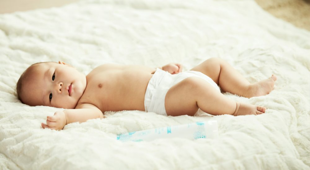 marques de couches et lingettes, Quelles marques de couches et lingettes bébé choisir ?